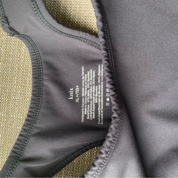 Knix Momenta Racerback Sports Bra - Picture 6 of 6